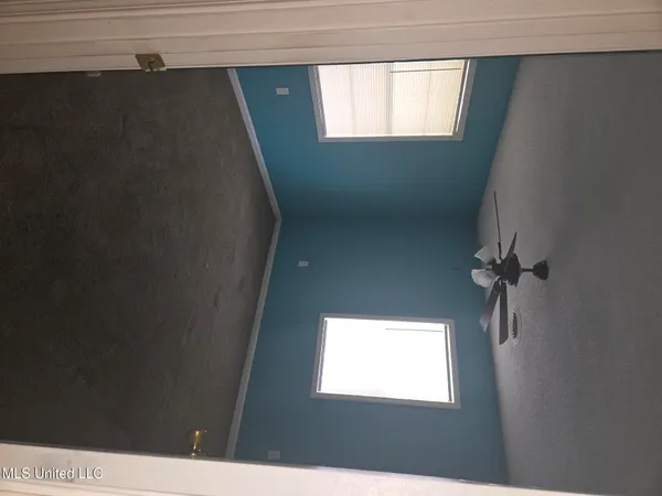 $130,000 | 86 South Center Street, Potts Camp, MS 38659