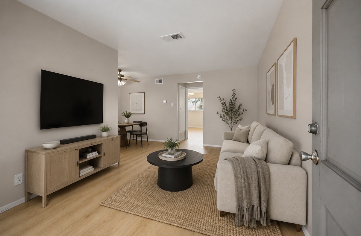 2012 Brun Street, Unit E Houston, TX 77019 - Photo 3 of 14 Virtually staged