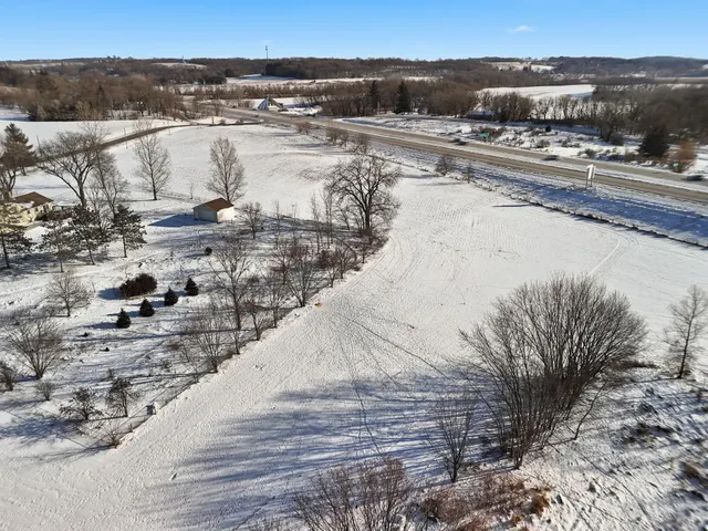 $600,000 | L1 Femrite Drive, Cottage Grove, WI 53527