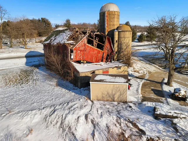 $600,000 | L1 Femrite Drive, Cottage Grove, WI 53527