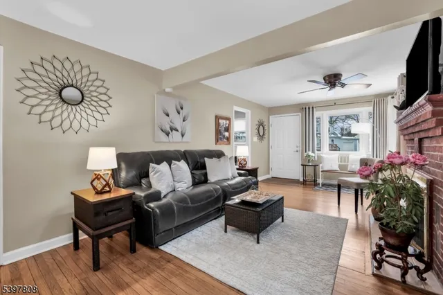 $468,800 | 193 Jacksonville Drive, Parsippany, NJ 07054