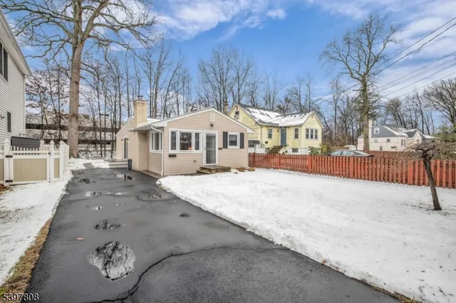 $468,800 | 193 Jacksonville Drive, Parsippany, NJ 07054