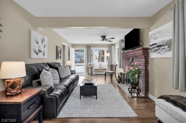 $468,800 | 193 Jacksonville Drive, Parsippany, NJ 07054