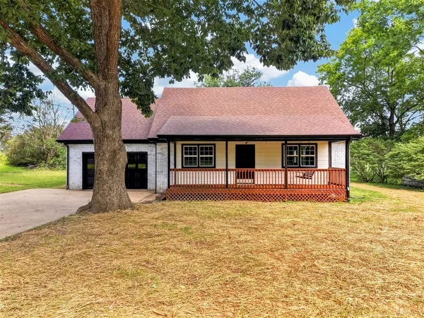 $329,900 | 193 Circle Drive, Russellville, KY 42276