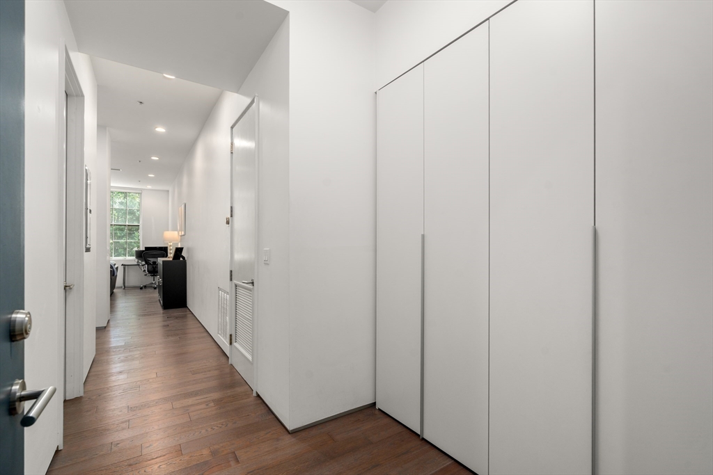 618 East 2nd Street, Unit 3 Boston, MA 02127 - Photo 12 of 18