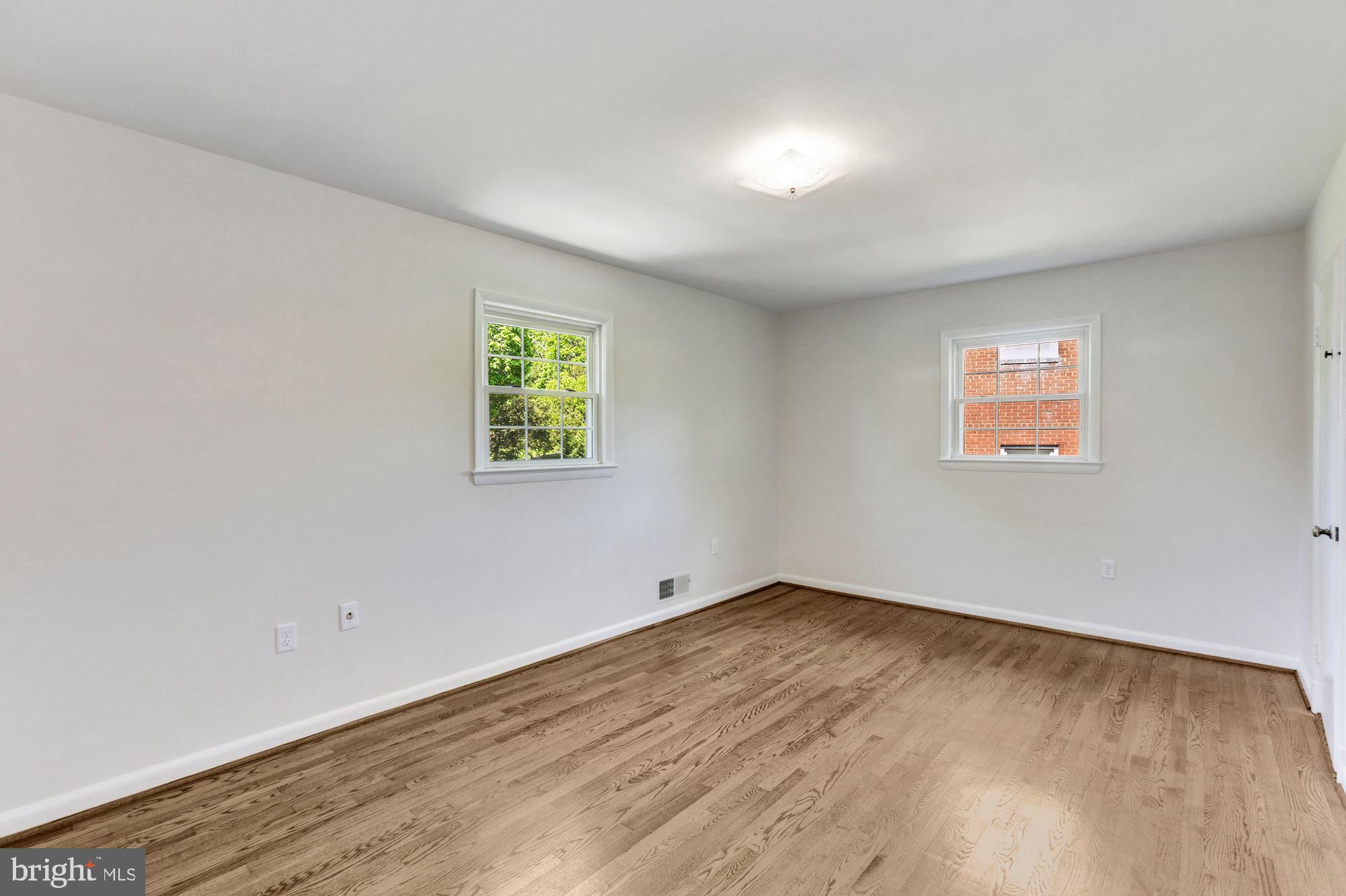 9818 Belhaven Road Bethesda, MD 20817 - Photo 13 of 27 Gallery Image 13