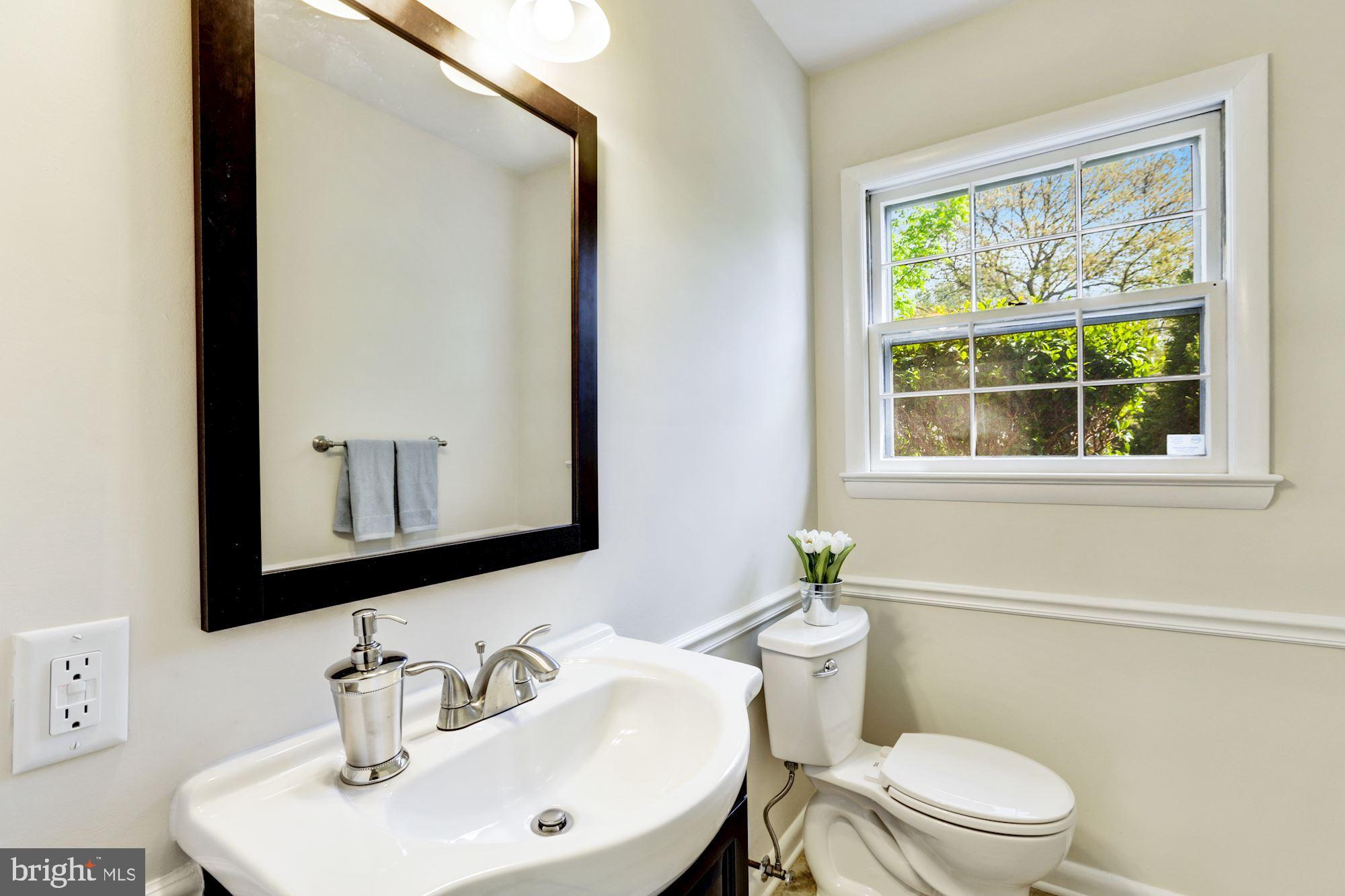 9818 Belhaven Road Bethesda, MD 20817 - Photo 24 of 27 Gallery Image 24
