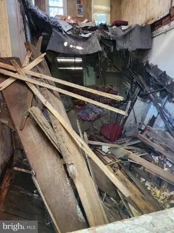 $43,000 | 426 Highland Avenue, Chester, PA 19013