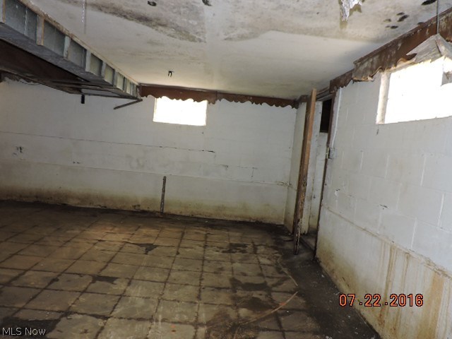 5231 New Road Youngstown, OH 44515 - Photo 27 of 28