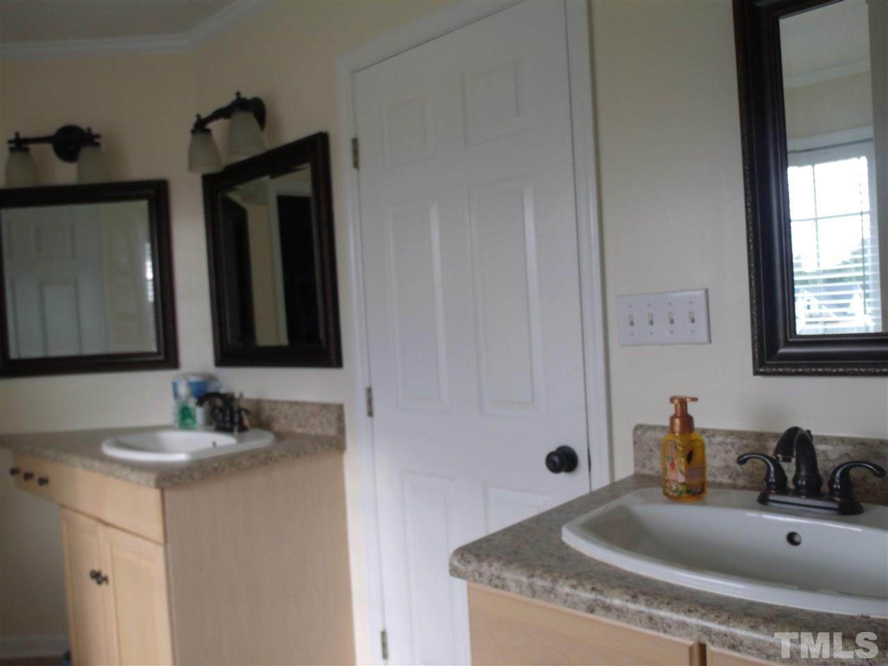 1009 Warren Road Erwin, NC 28339 - Photo 12 of 20 Gallery Image 12
