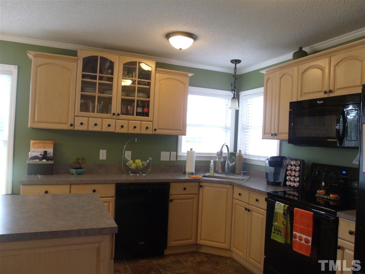 1009 Warren Road Erwin, NC 28339 - Photo 7 of 20 Gallery Image 7
