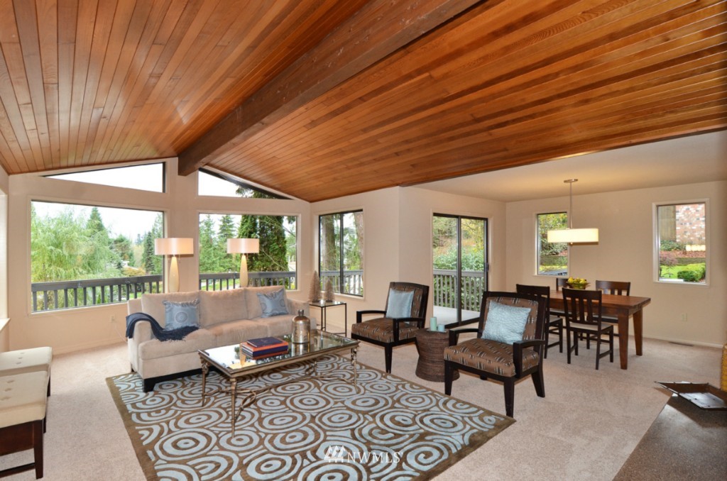 22020 4th Avenue Southeast Bothell, WA 98021 - Photo 3 of 15