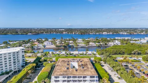 $1,895,000 | 2275 South Ocean Boulevard, Unit 307A, Palm Beach, FL 33480