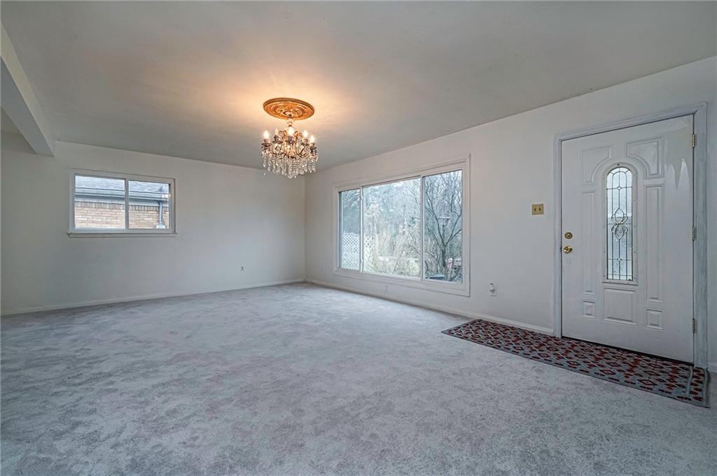 297 Spring Run Road Crescent, PA 15046 - Photo 4 of 25 Gallery Image 4