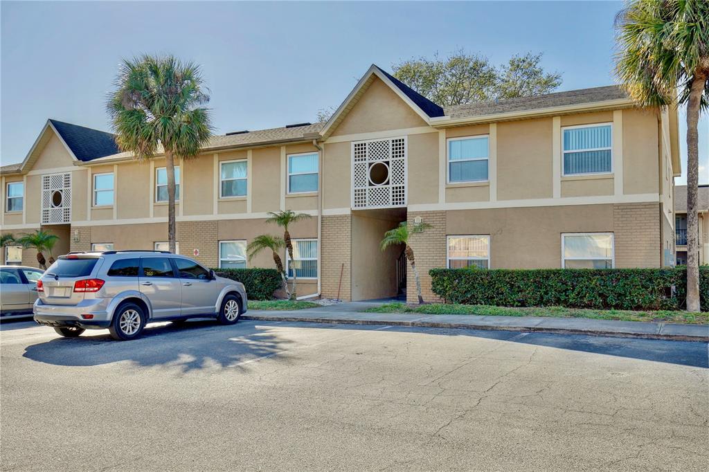 9800 Turf Way, Unit GE Orlando, FL 32837 - Photo 2 of 17