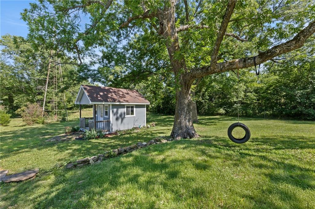 1623 Indiana Road Williamsburg, KS 66095 - Photo 32 of 47