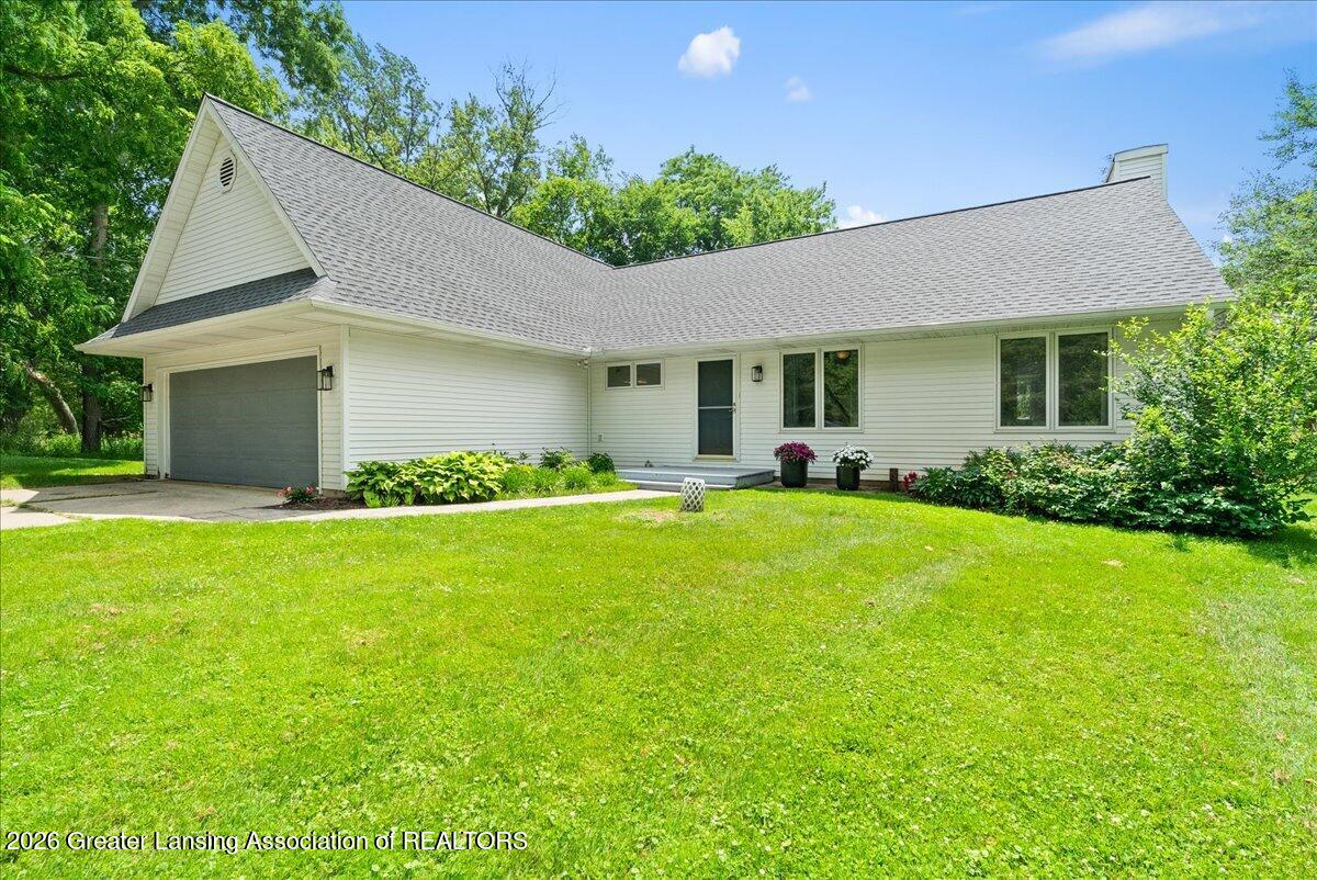 5644 Bath Road Bancroft, MI 48414 - Photo 4 of 43 20-Media Jett - 58