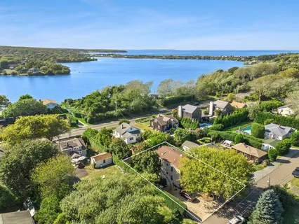 $1,650,000 | 19 South South Edison Street, Montauk, NY 11954