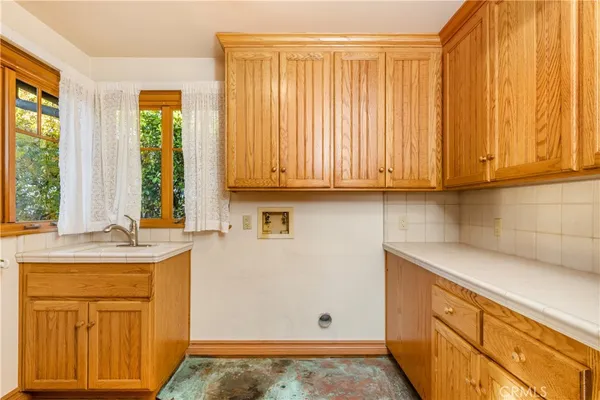 $24,900 | 811 6th Street, Manhattan Beach, CA 90266