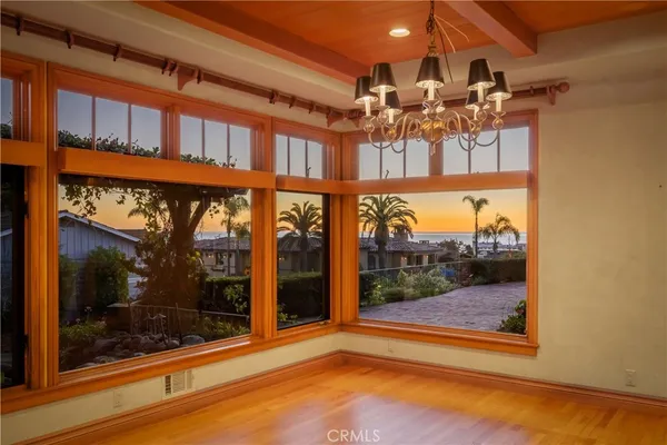 $24,900 | 811 6th Street, Manhattan Beach, CA 90266