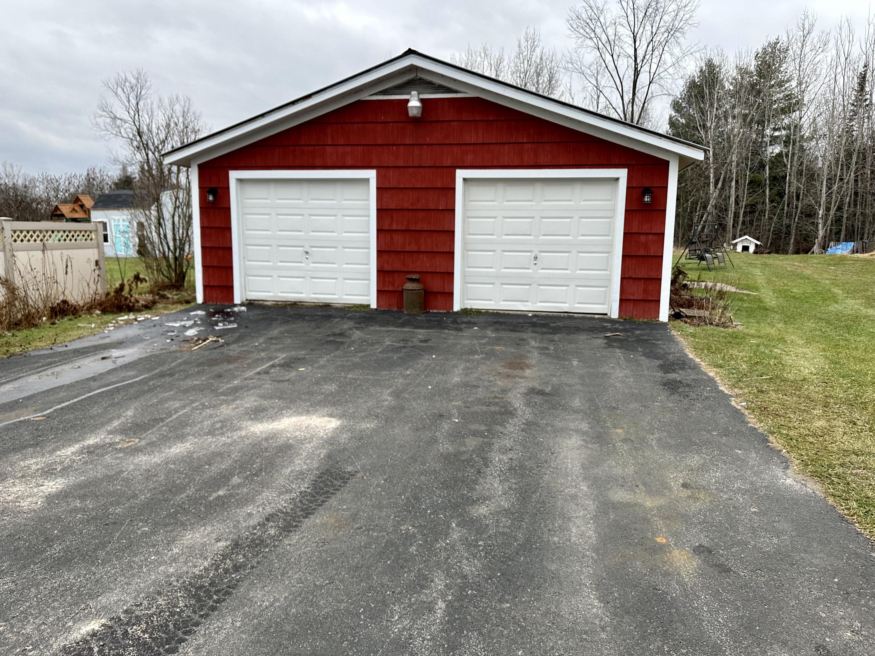 1677 Ridge Road Champlain, NY 12919 - Photo 3 of 27 Gallery Image 3