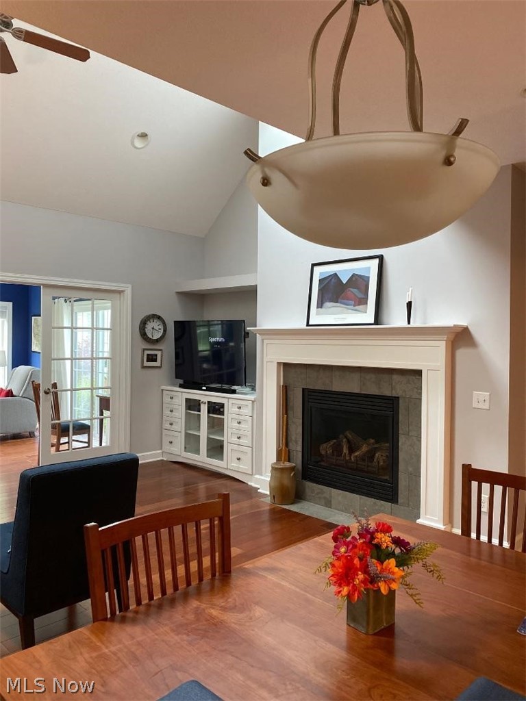 1853 Raber Road Green, OH 44685 - Photo 11 of 31 Owners' unit #2 w/ light fixture that stays