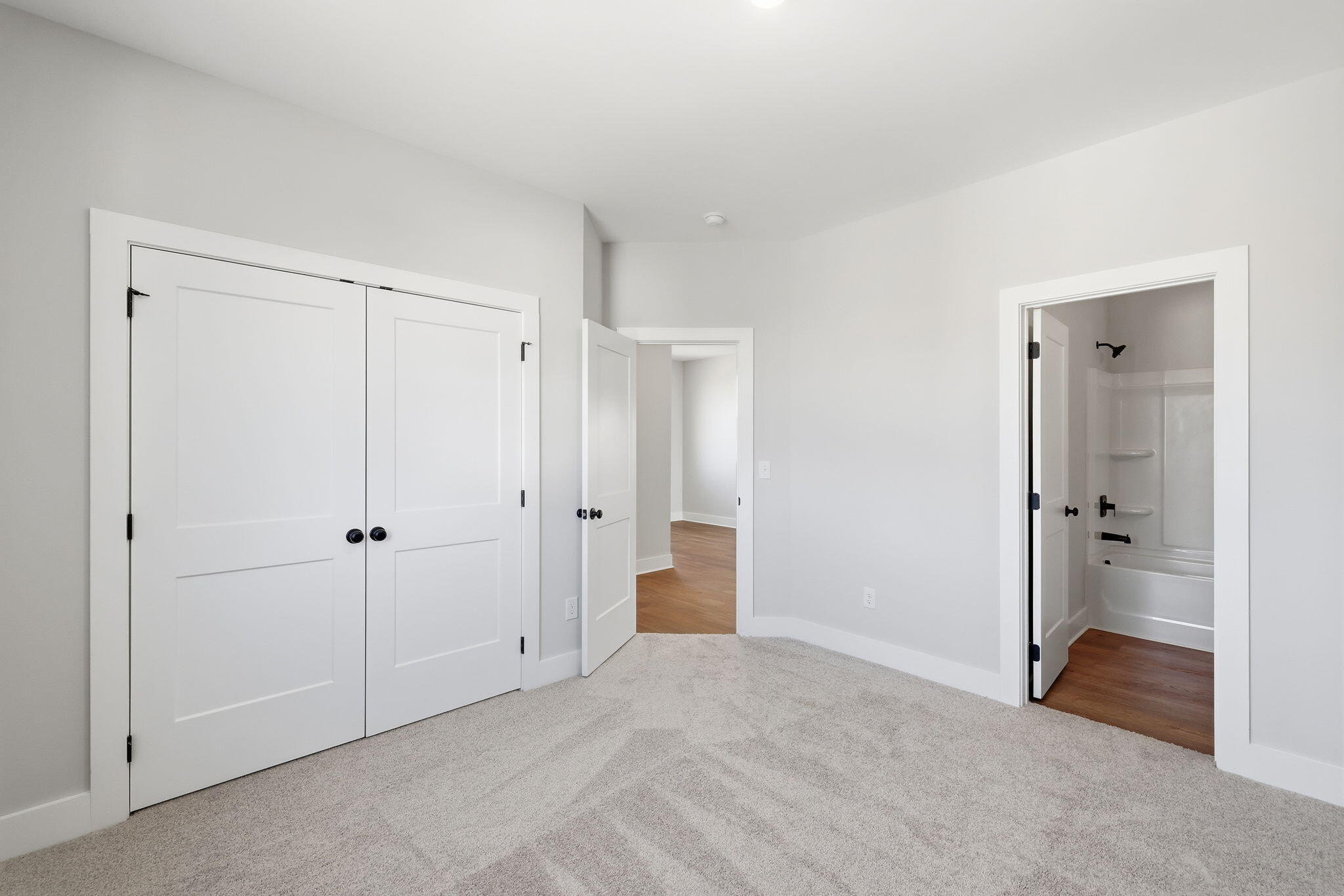 7629 Mistflower Circle Chattanooga, TN 37421 - Photo 18 of 34 21-web-or-mls-7555-goodwin-rd