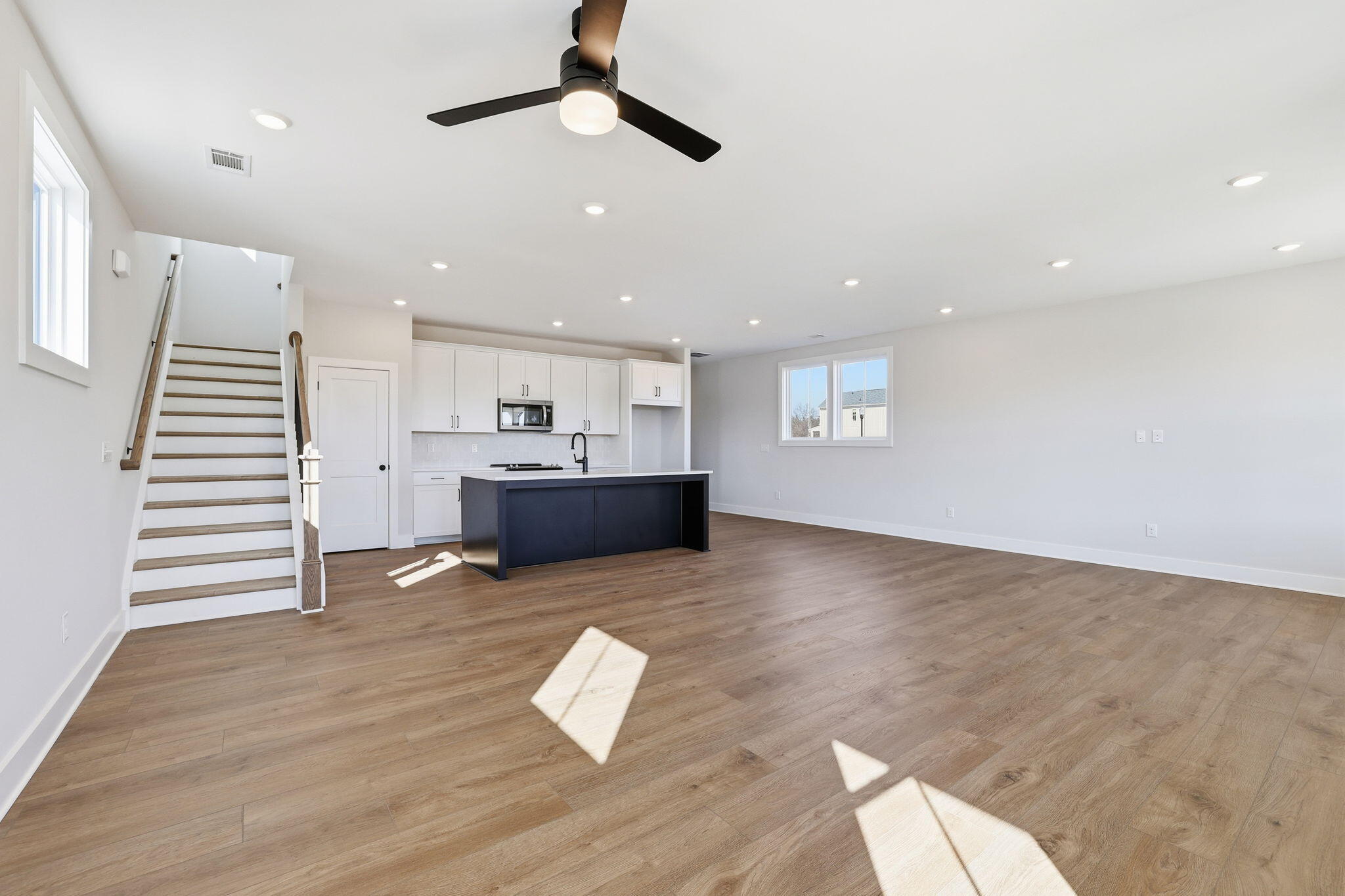 7629 Mistflower Circle Chattanooga, TN 37421 - Photo 8 of 34 10-web-or-mls-7555-goodwin-rd