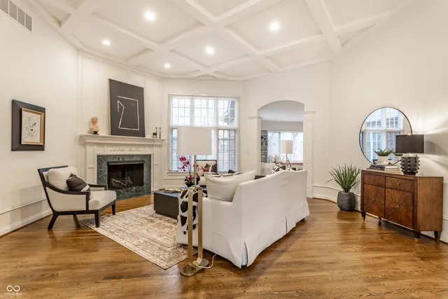 $1,300,000 | 351 Sanner Court, Carmel, IN 46290