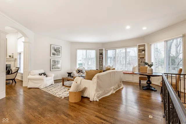 $1,300,000 | 351 Sanner Court, Carmel, IN 46290