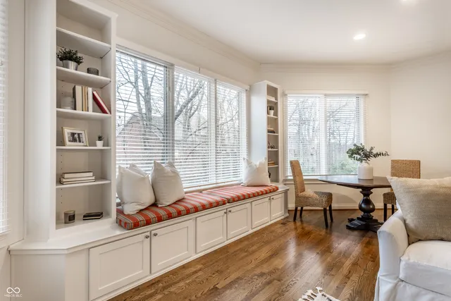 $1,300,000 | 351 Sanner Court, Carmel, IN 46290