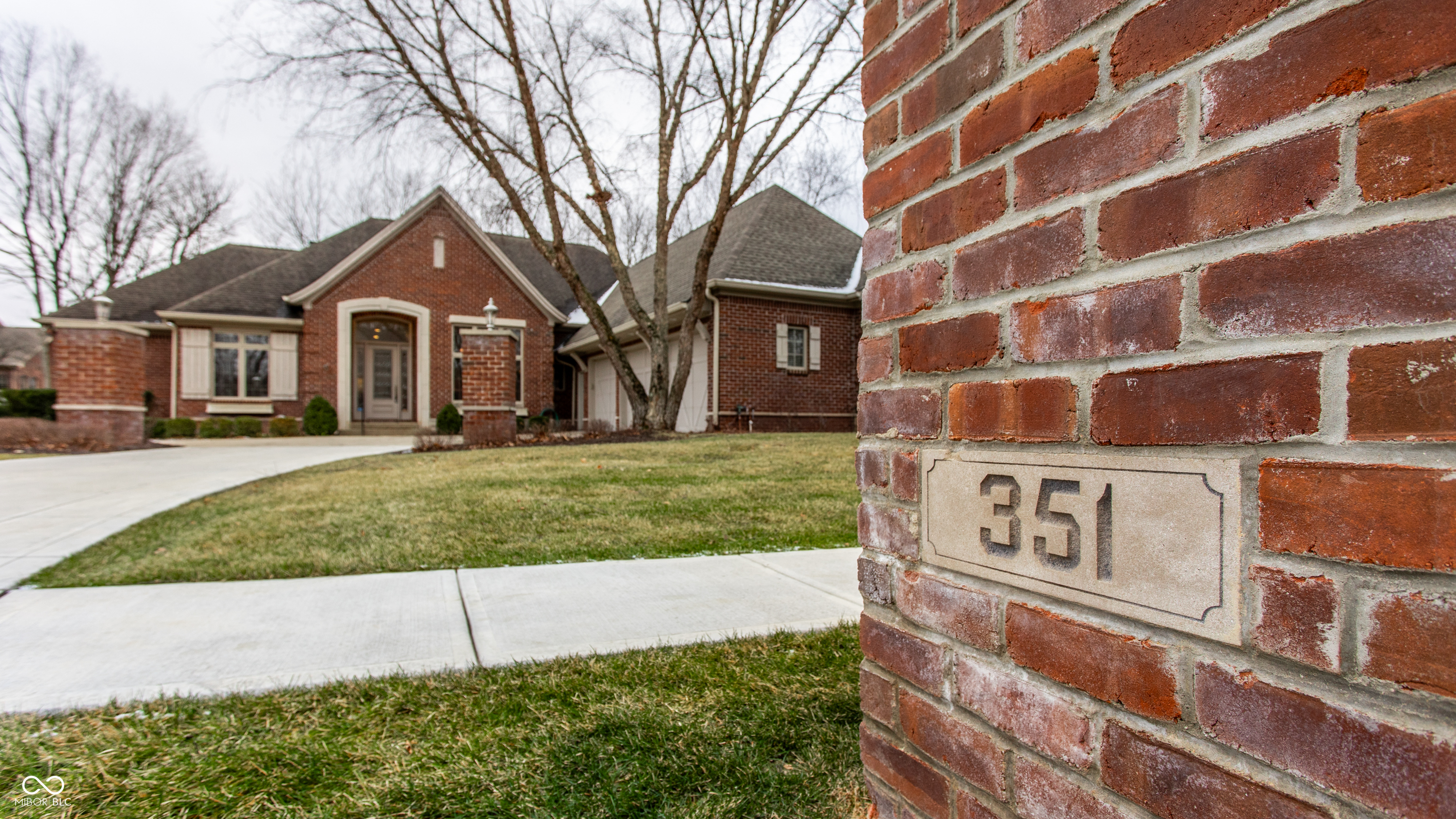351 Sanner Court Carmel, IN 46290 - Photo 5 of 66