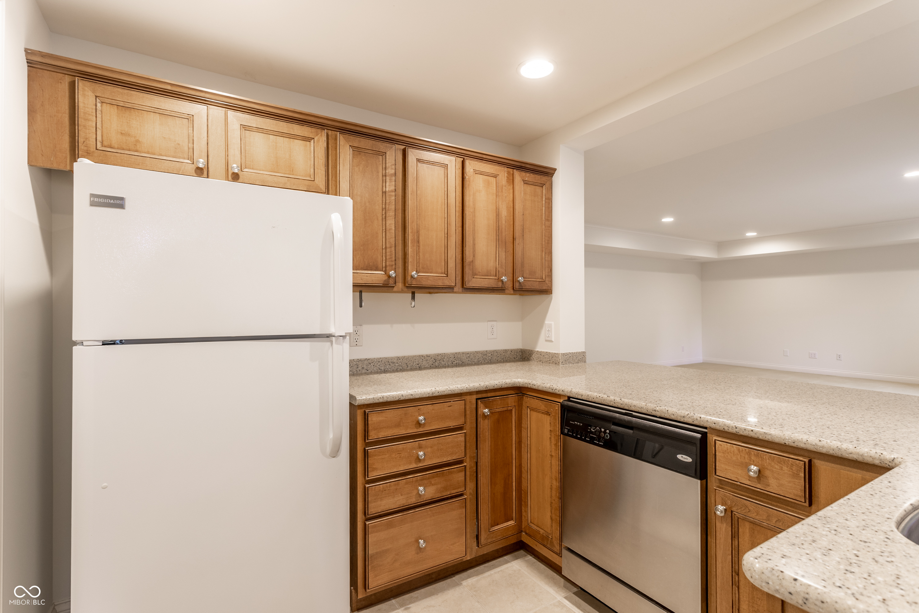 351 Sanner Court Carmel, IN 46290 - Photo 52 of 66