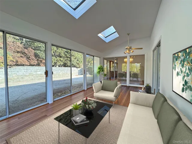 $900,000 | 461 Pinebrook Boulevard, New Rochelle, NY 10804