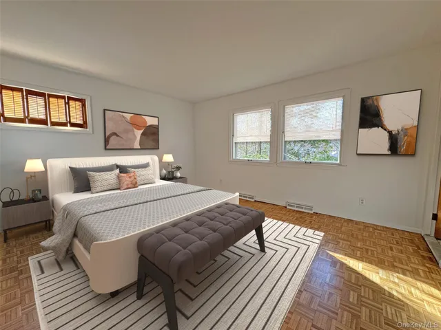 $900,000 | 461 Pinebrook Boulevard, New Rochelle, NY 10804