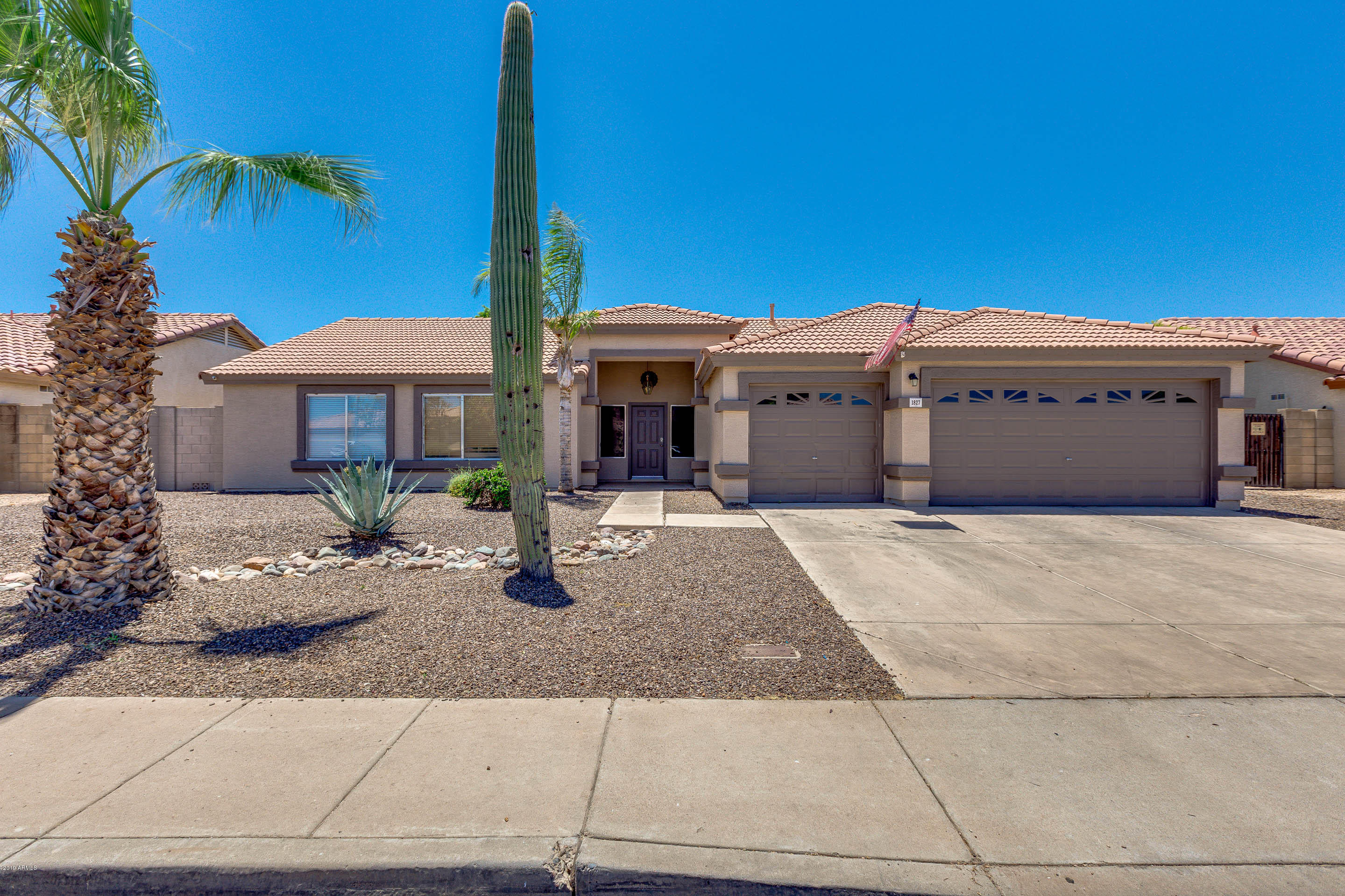1827 East Vineyard Road Phoenix, AZ 85042 - Photo 1 of 58 01-Vineyard