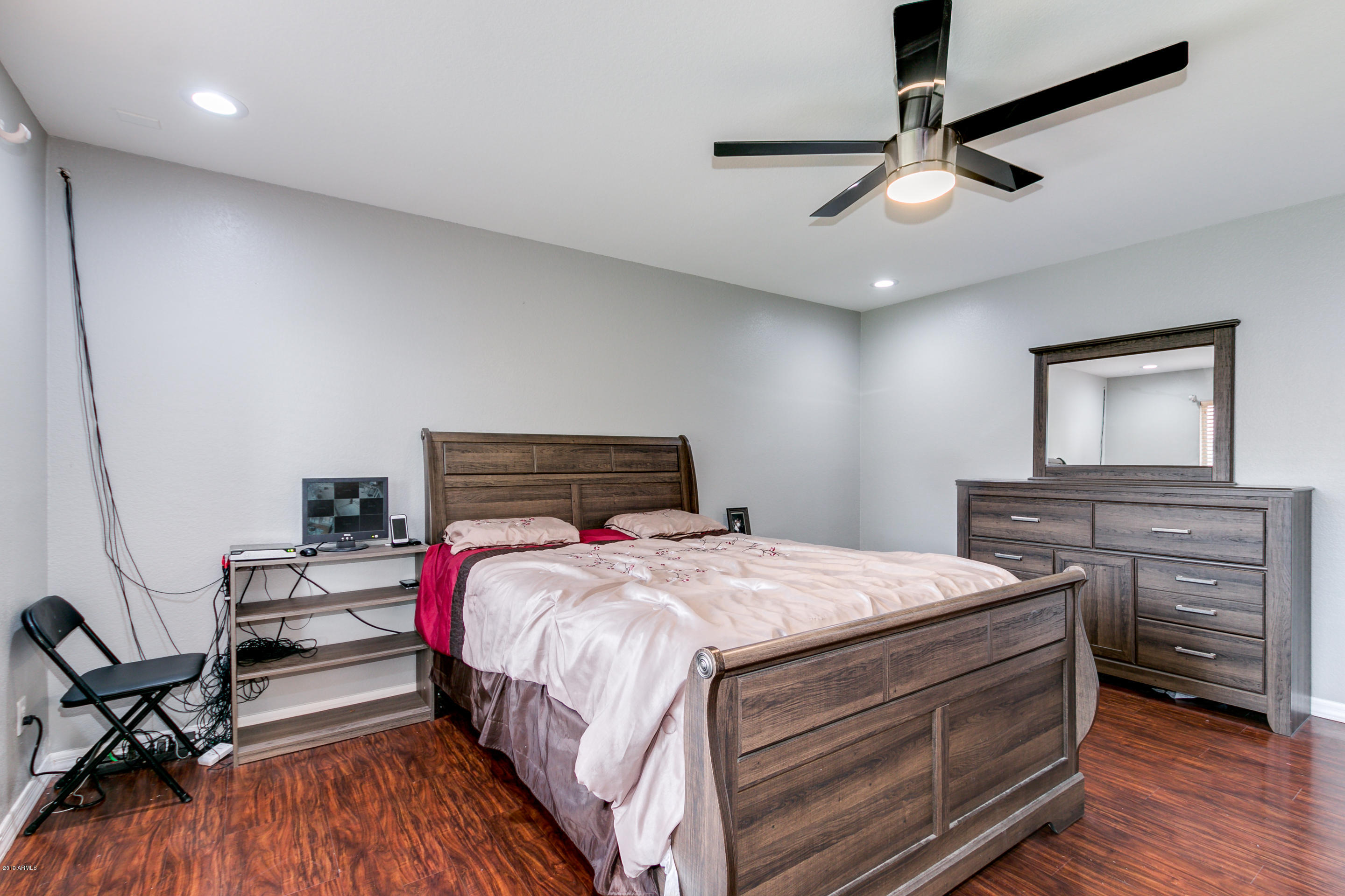 1827 East Vineyard Road Phoenix, AZ 85042 - Photo 18 of 58 17-Vineyard