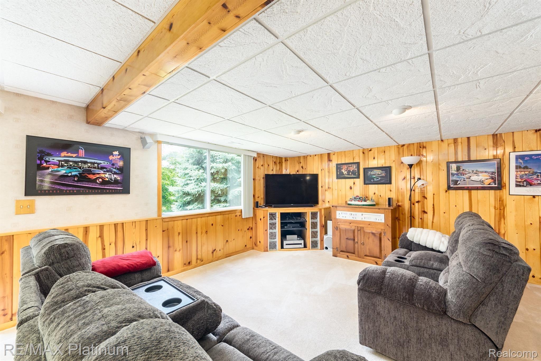 3738 West Schafer Road Pinckney, MI 48169 - Photo 69 of 75 Basement recreation room.