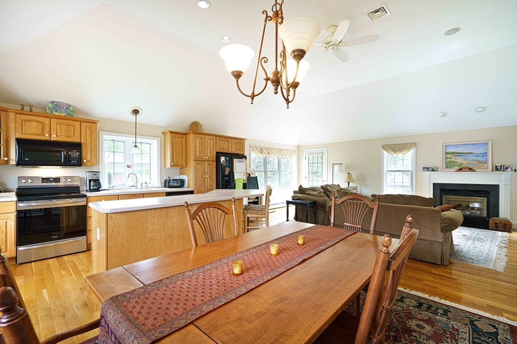 3 Suzette Road Milford, MA 01757 - Photo 8 of 27 Gallery Image 8