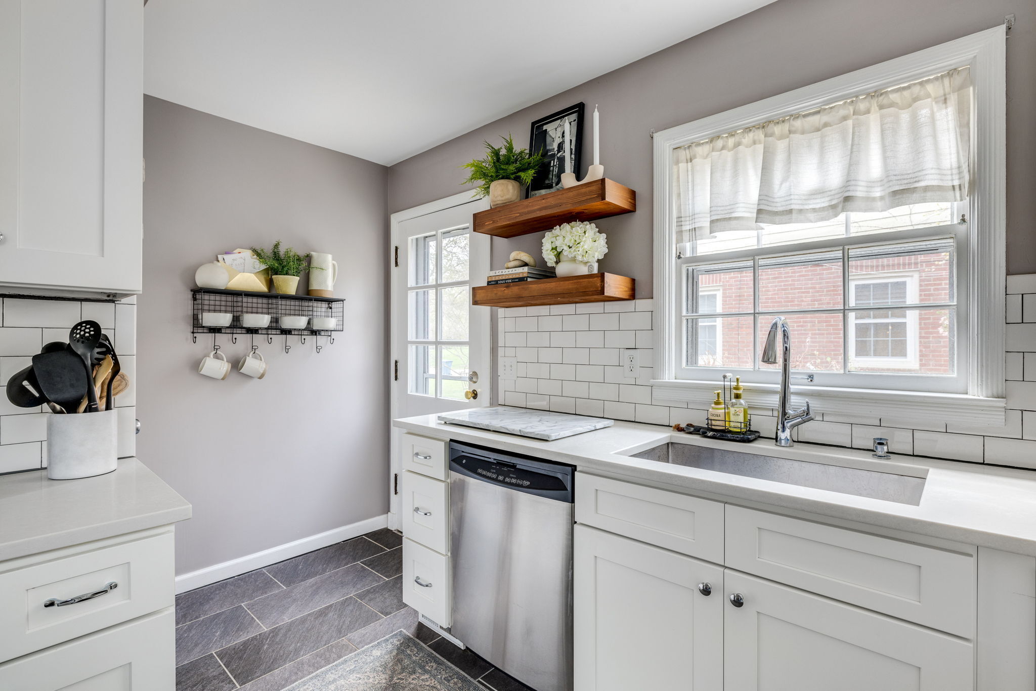 6058 Garver Road Indianapolis, IN 46208 - Photo 26 of 76 Gallery Image 26