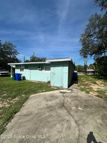 $1,250 | 936 Louisiana Avenue, Unit B, Sebastian, FL 32958