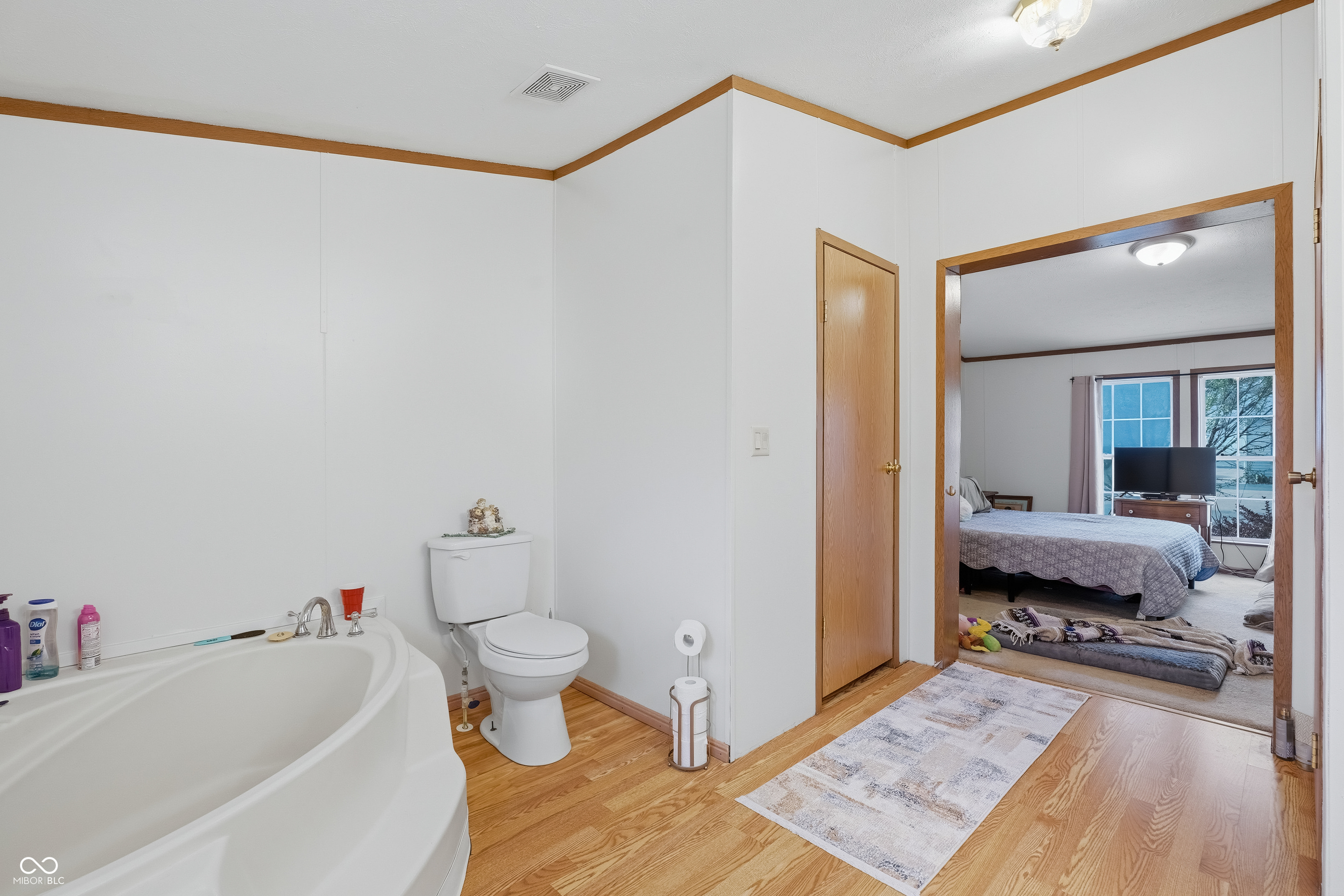 3336 Fall Valley Drive Columbus, IN 47203 - Photo 12 of 21