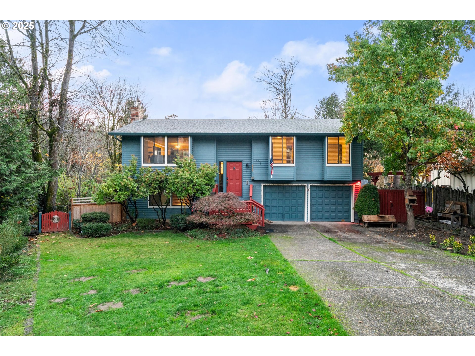 1757 Southwest 19th Court Gresham, OR 97080 - Photo 1 of 29