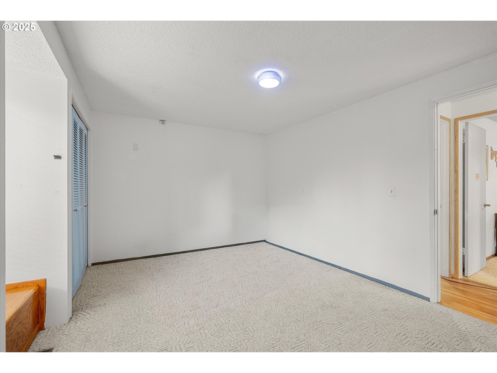 1757 Southwest 19th Court Gresham, OR 97080 - Photo 16 of 29