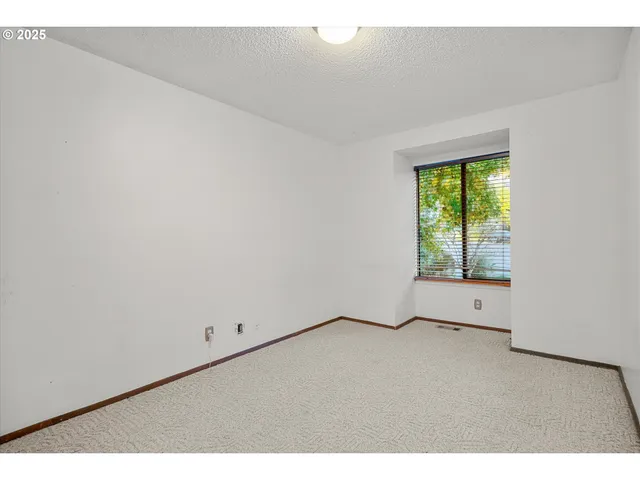 $495,000 | 1757 Southwest 19th Court, Gresham, OR 97080