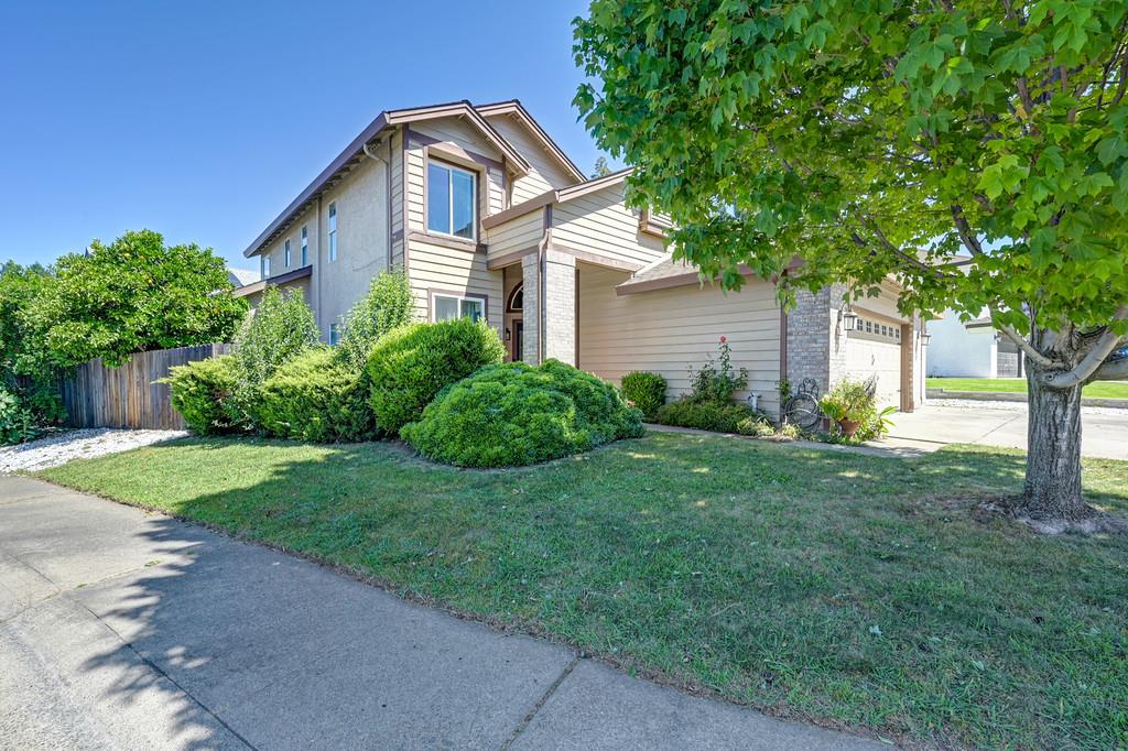 5658 Blackrock Road Rocklin, CA 95765 - Photo 2 of 60