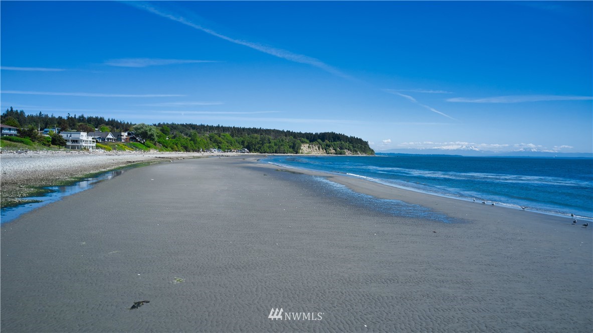 661 Bells Grove Point Roberts, WA 98281 - Photo 7 of 23 Gallery Image 7