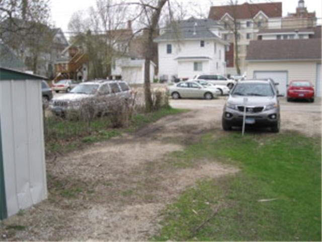 1214 Center W Rochester Mn 55902 Rochester, MN 55902 - Photo 3 of 8