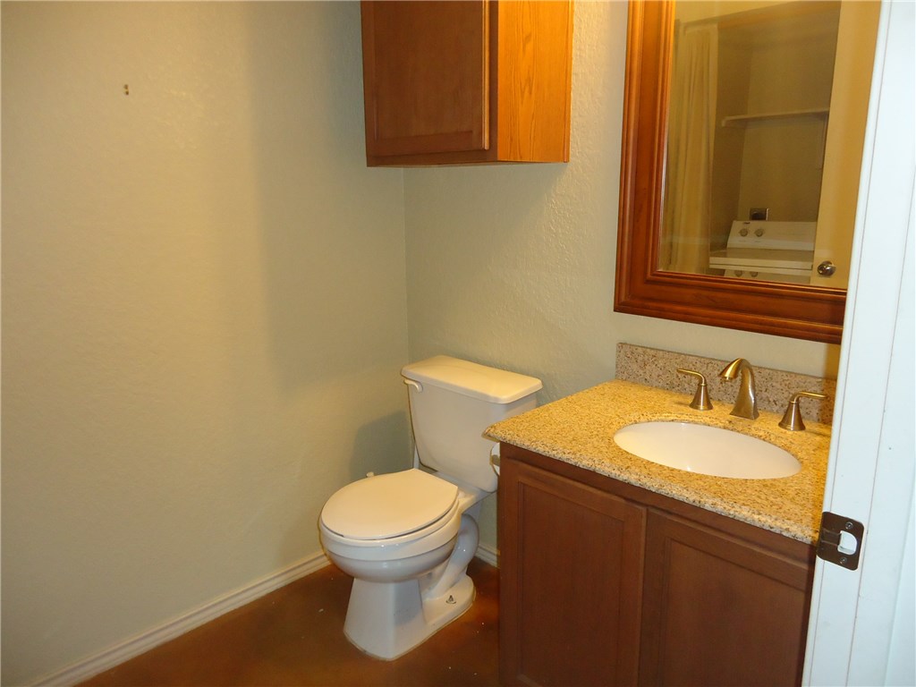 4527 Secure Lane, Unit 32 Austin, TX 78725 - Photo 4 of 9