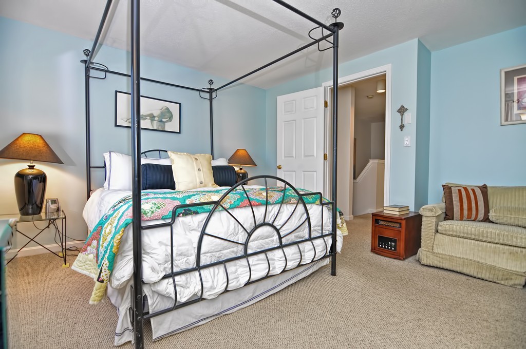 9 Stone Ridge Road, Unit 9 Franklin, MA 02038 - Photo 14 of 23 Gallery Image 14